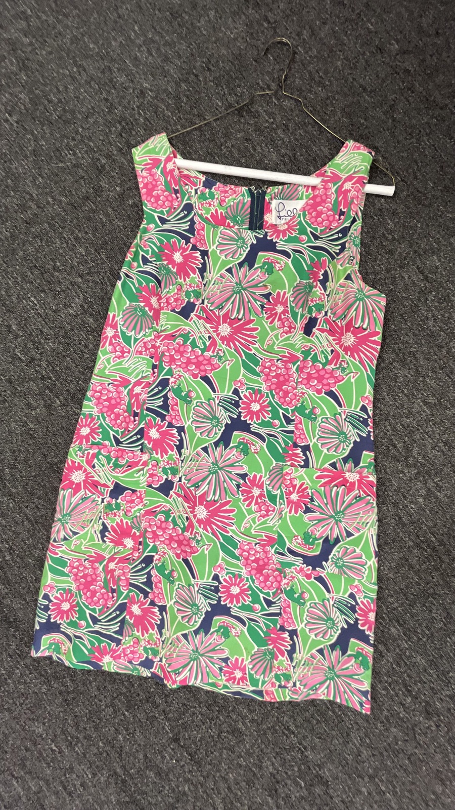 Item photo