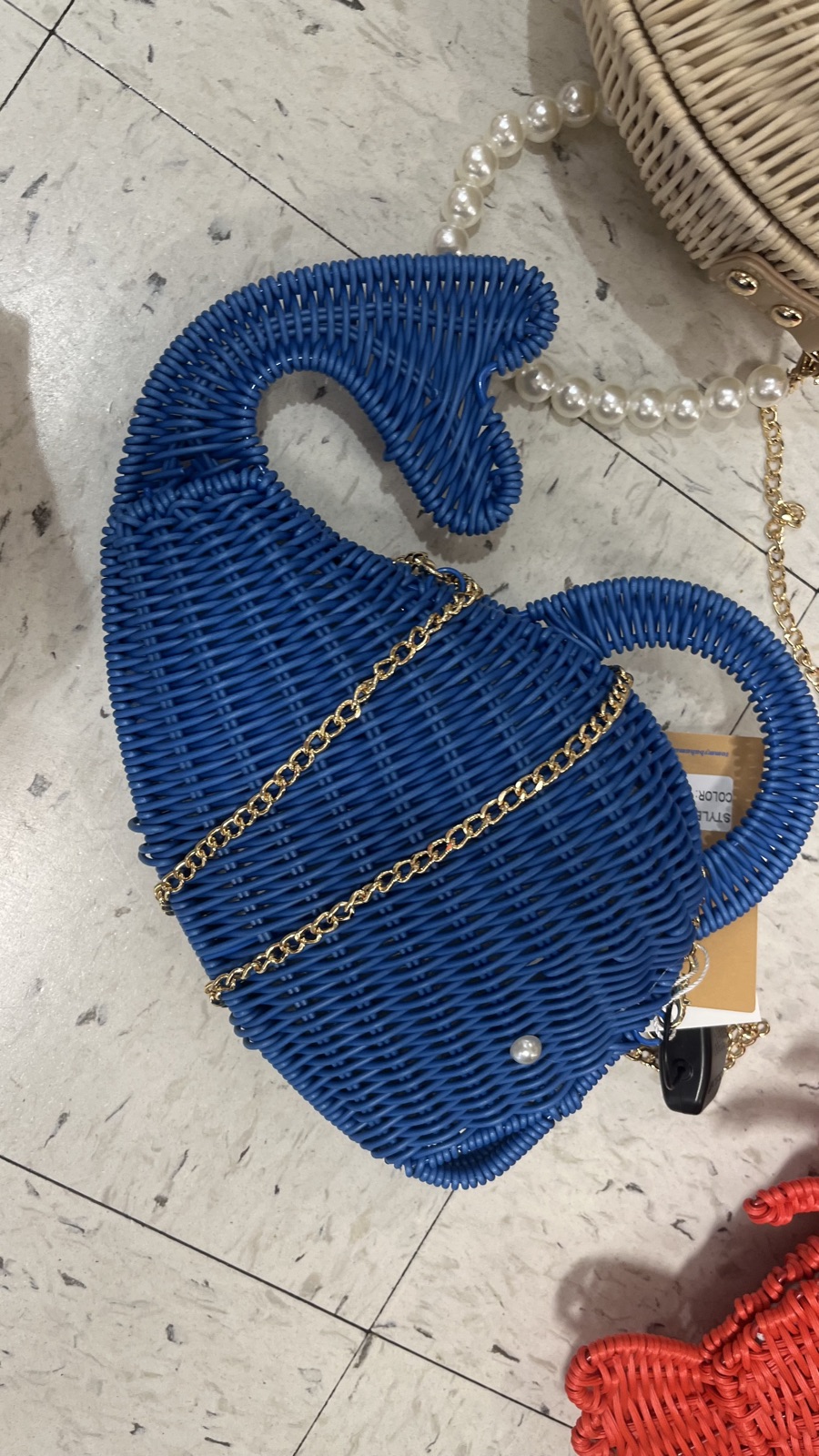 Item photo
