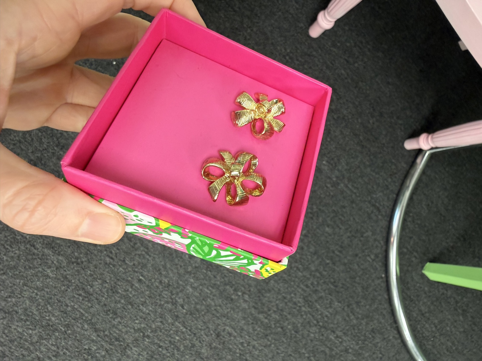 Item photo